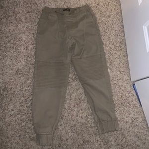 New pants in good condition